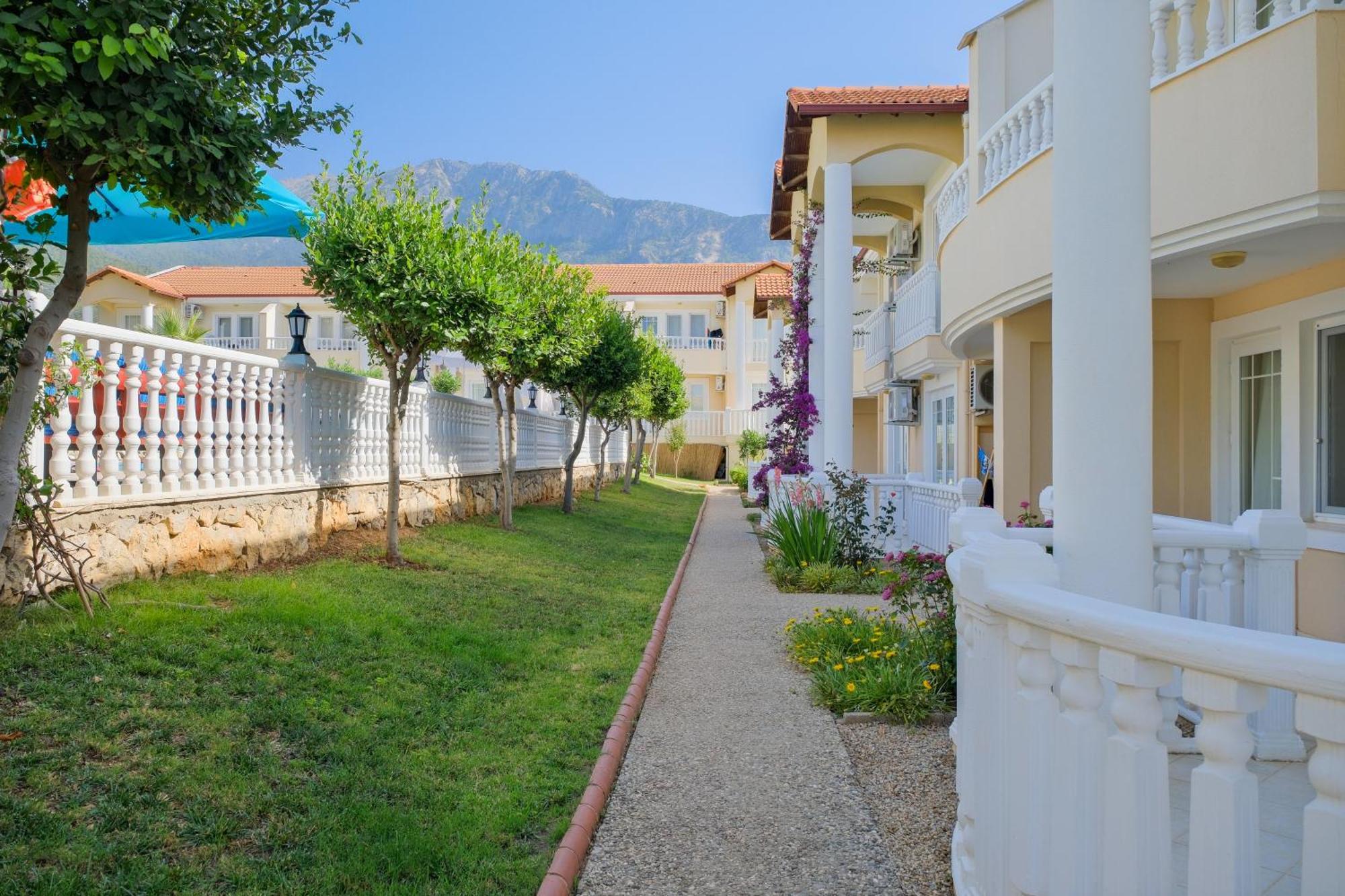 Larimar Suite Hotel Öludeniz Exteriör bild